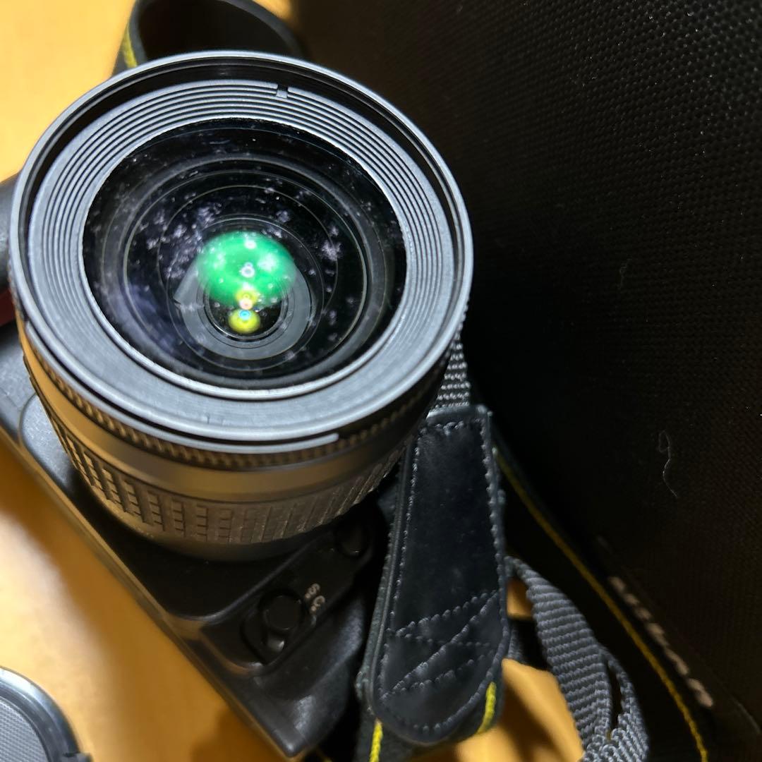 カメラレンズ　20-80m & 70-300mm /Nikon F80、バッグ