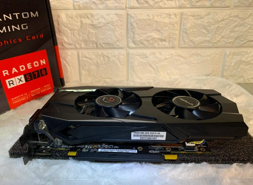 グラフィックボード・グラボ・ビデオカード ASRock Radeon RX570 PHANTOM GAMING