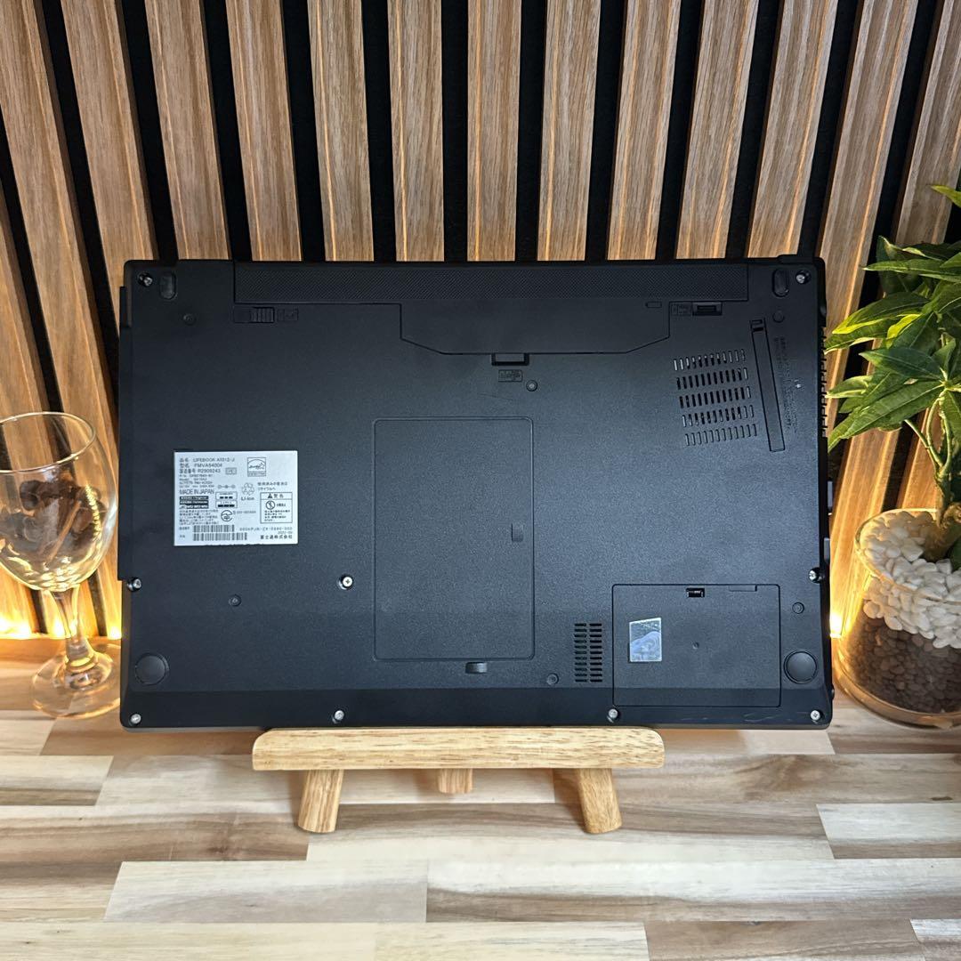新型2022年式‼️LIFEBOOK☘️15.6型☘️FHD☘️第12世代☘️ノートPC