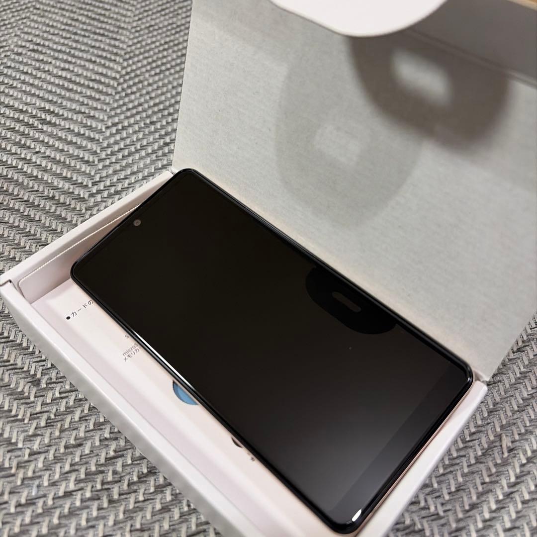 スマートフォン本体 AQUOS sense4 basic