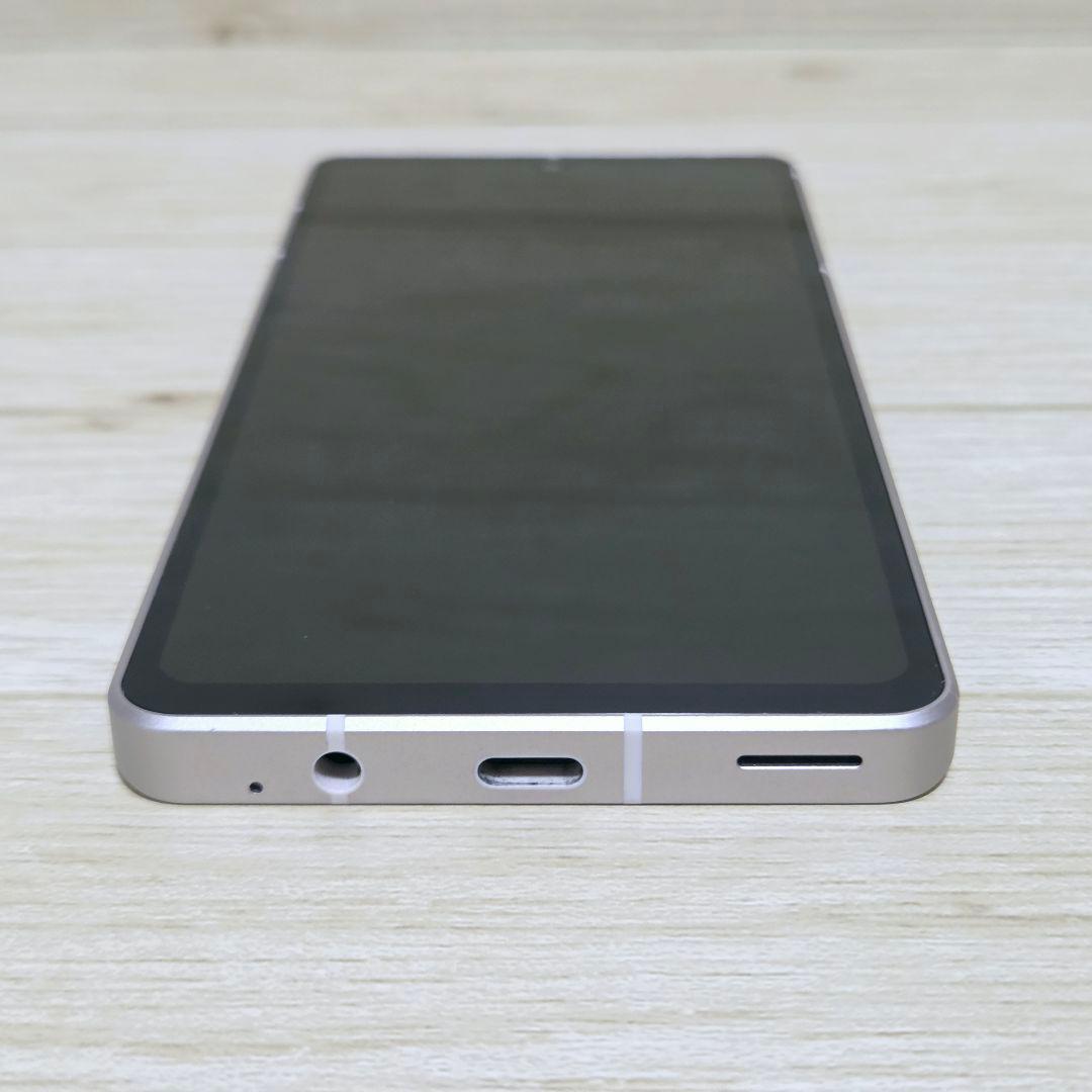 【極美品】動作品 SIMフリー AQUOS sense7 SH-53C 本体②