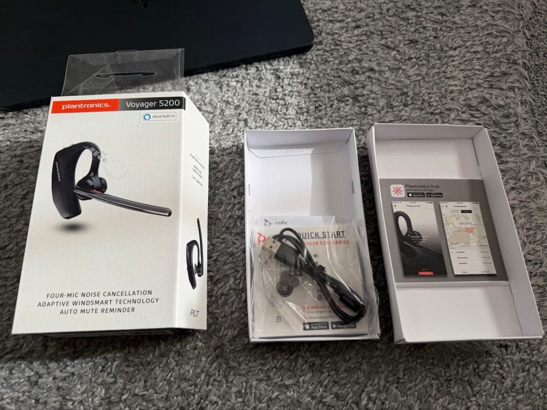Poly Voyager 5200 片耳ワイヤレスイヤホン 充電ケース付き