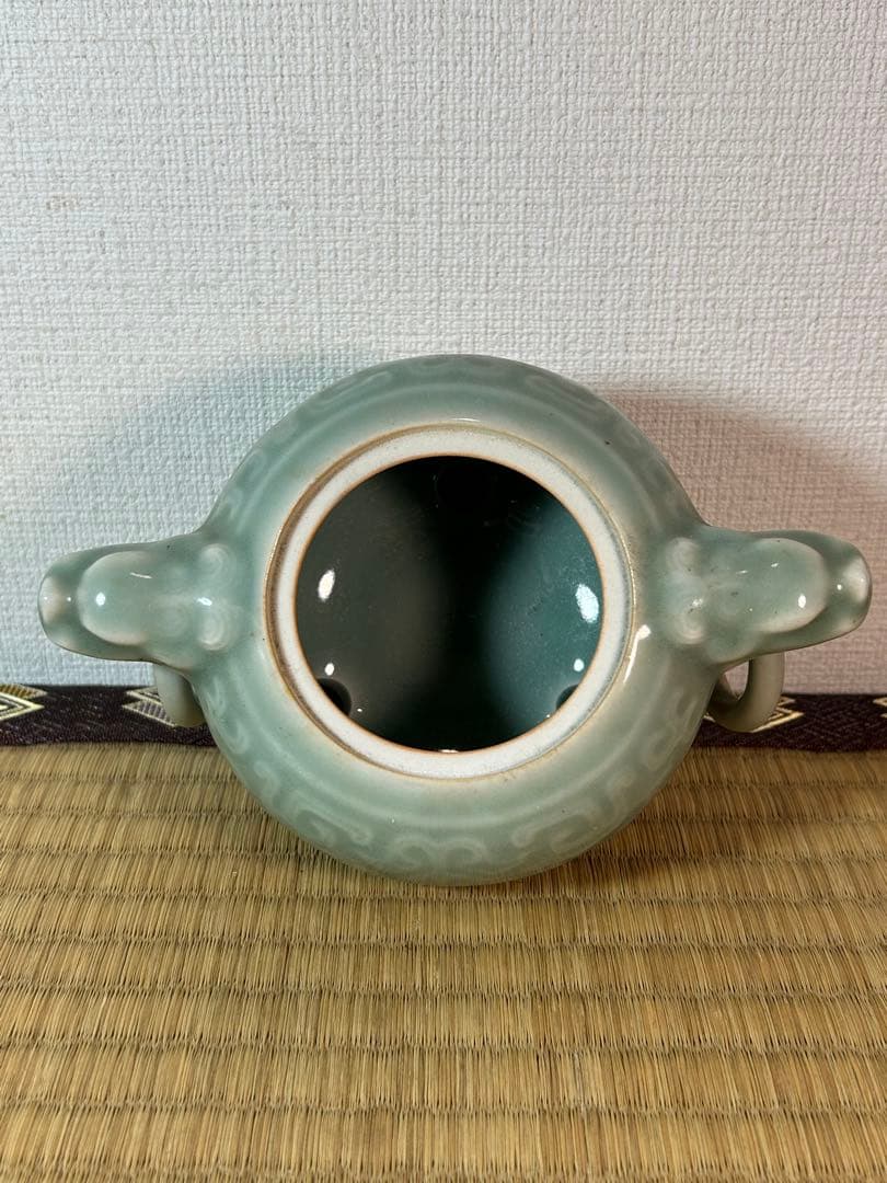 肥前鍋島　　環付青磁香炉 小笠原長春　共箱