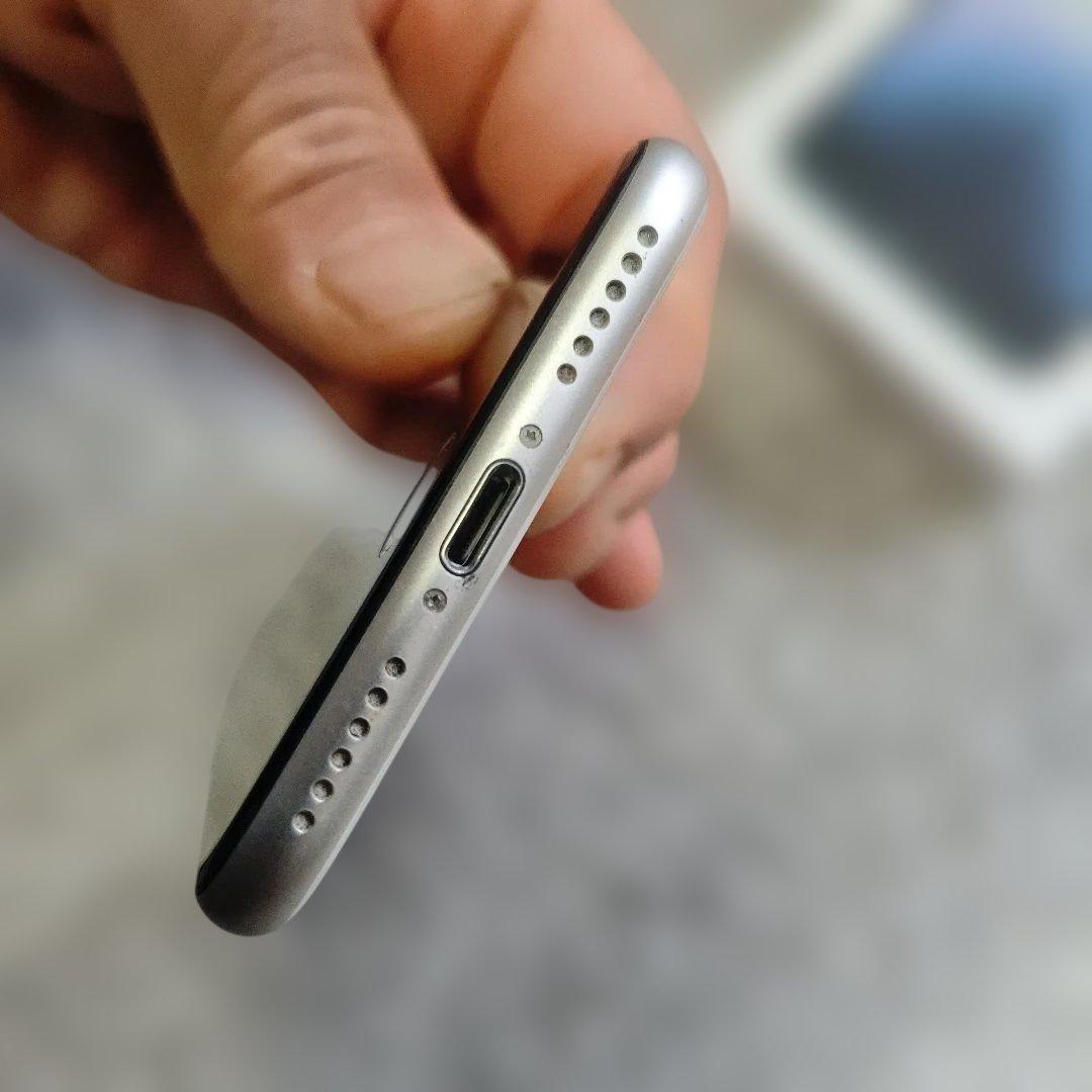 Apple iPhone SE3 SIMフリー