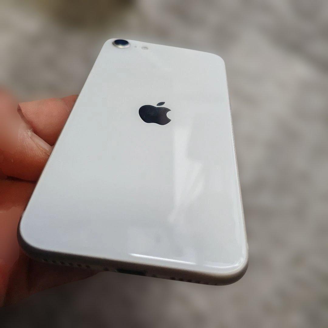 Apple iPhone SE3 SIMフリー