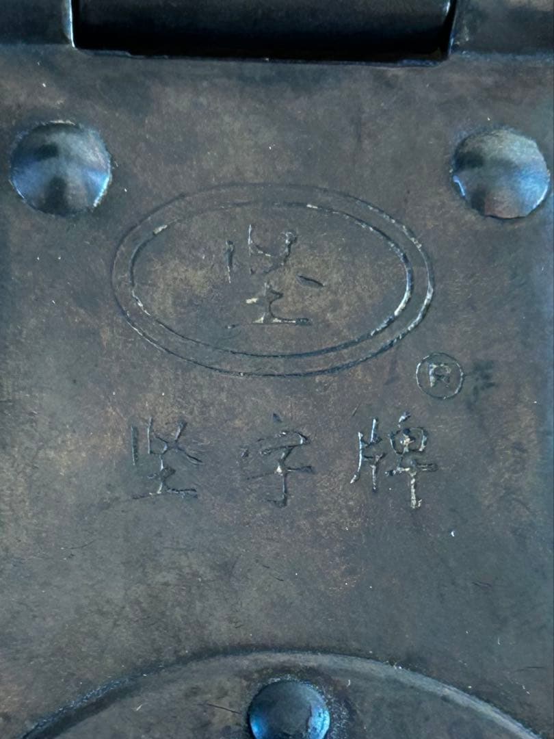 アンティーク大型　木製　宝箱