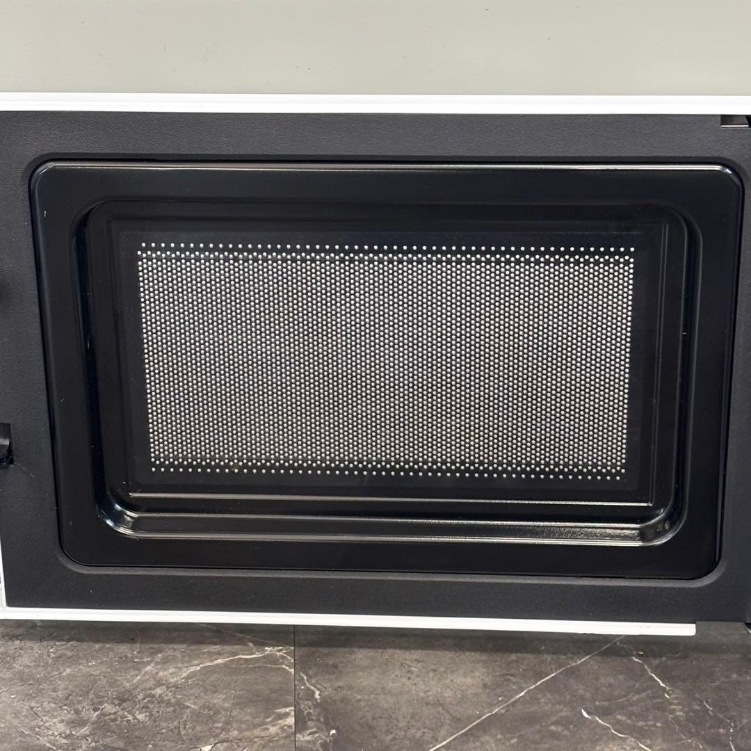 ♪送料込！2024年製YAMAZEN 電子レンジ NERM-017HF(W)