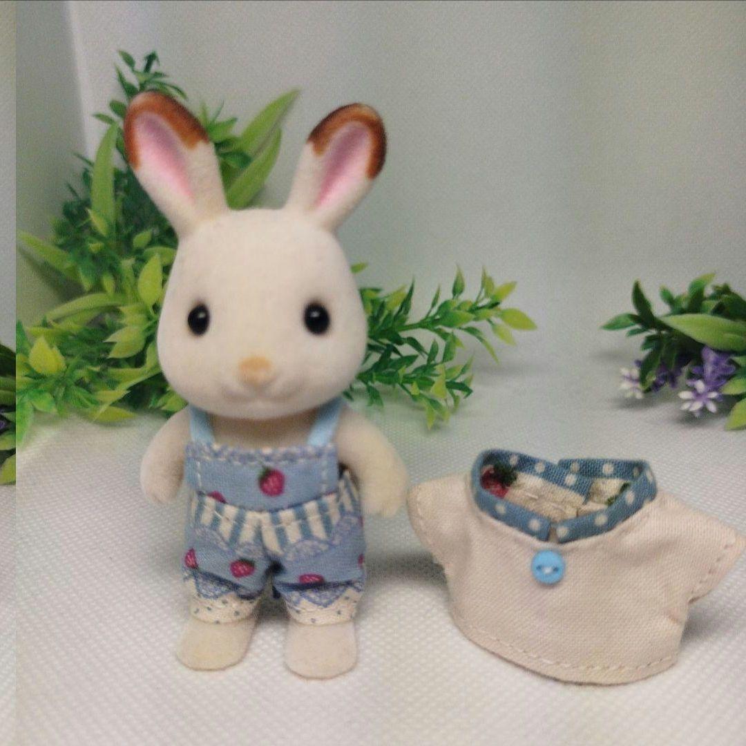 ミニチュアドール　服　ハンドメイド☆お揃いコーデ　いちご柄