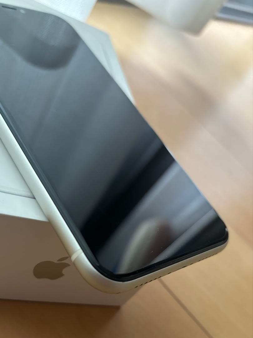 iPhone11 256GB SIMフリー ホワイト 本体