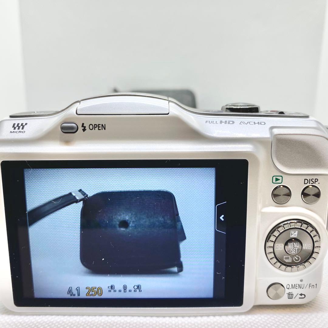 【良品】Panasonic LUMIX DMC-GF5 ダブルレンズキット