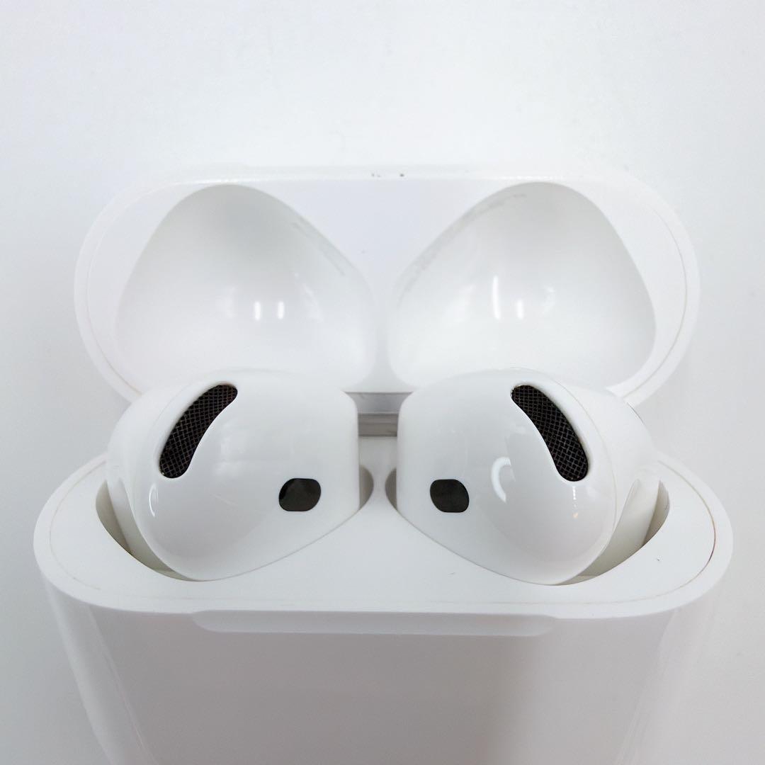 Apple AirPods 4 アクティブノイズ キャンセリング搭載 超美品