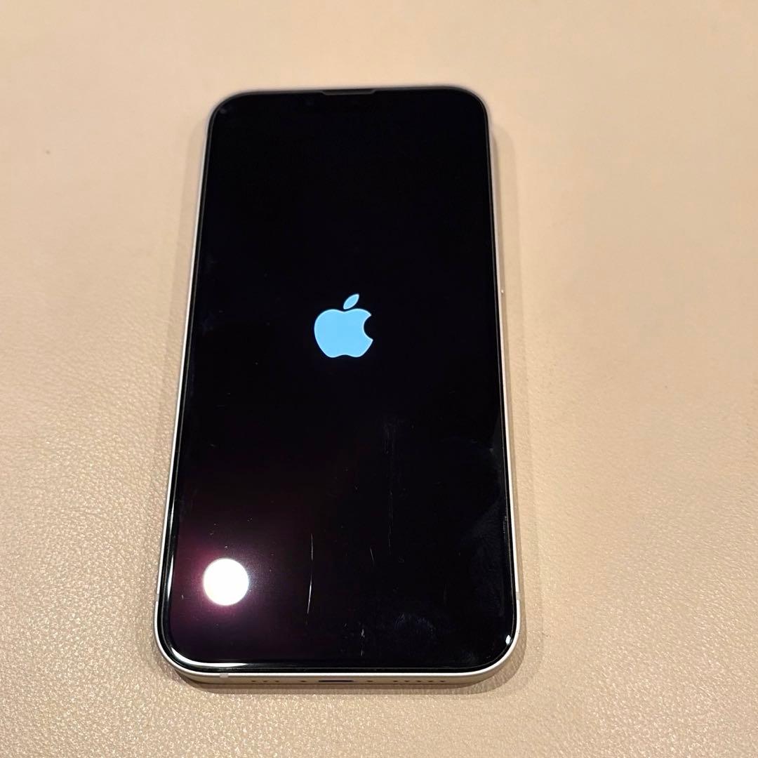 Apple iPhone 13 128GB SIMフリー　スターライト本体
