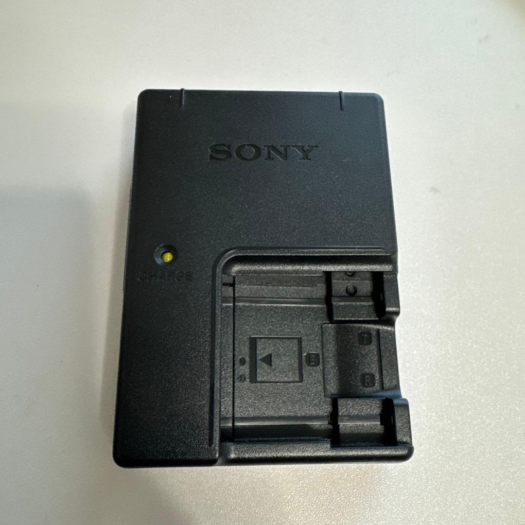 SONY Cyber-shot DSC-T9 シルバー　動作確認済み