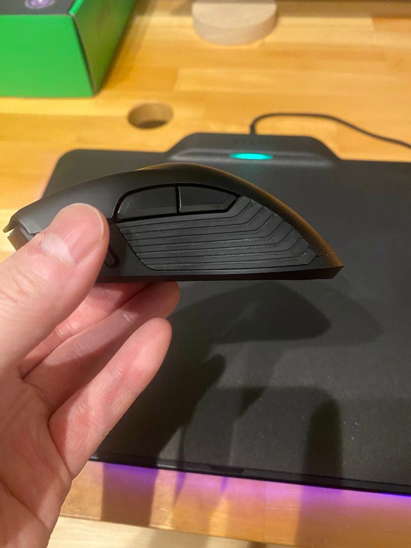Razer Mamba + Firefly Hyperflux マウスパッド