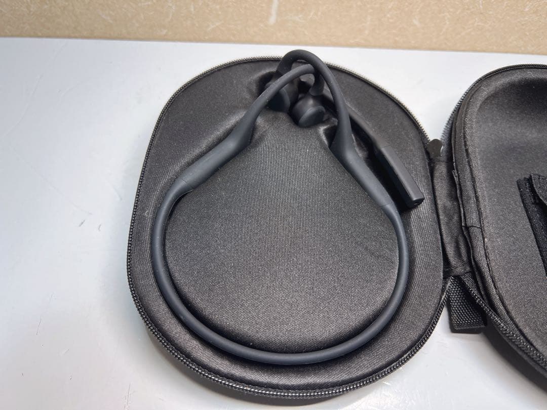 Shokz OpenComm 2 骨伝導イヤホン ブラック C110