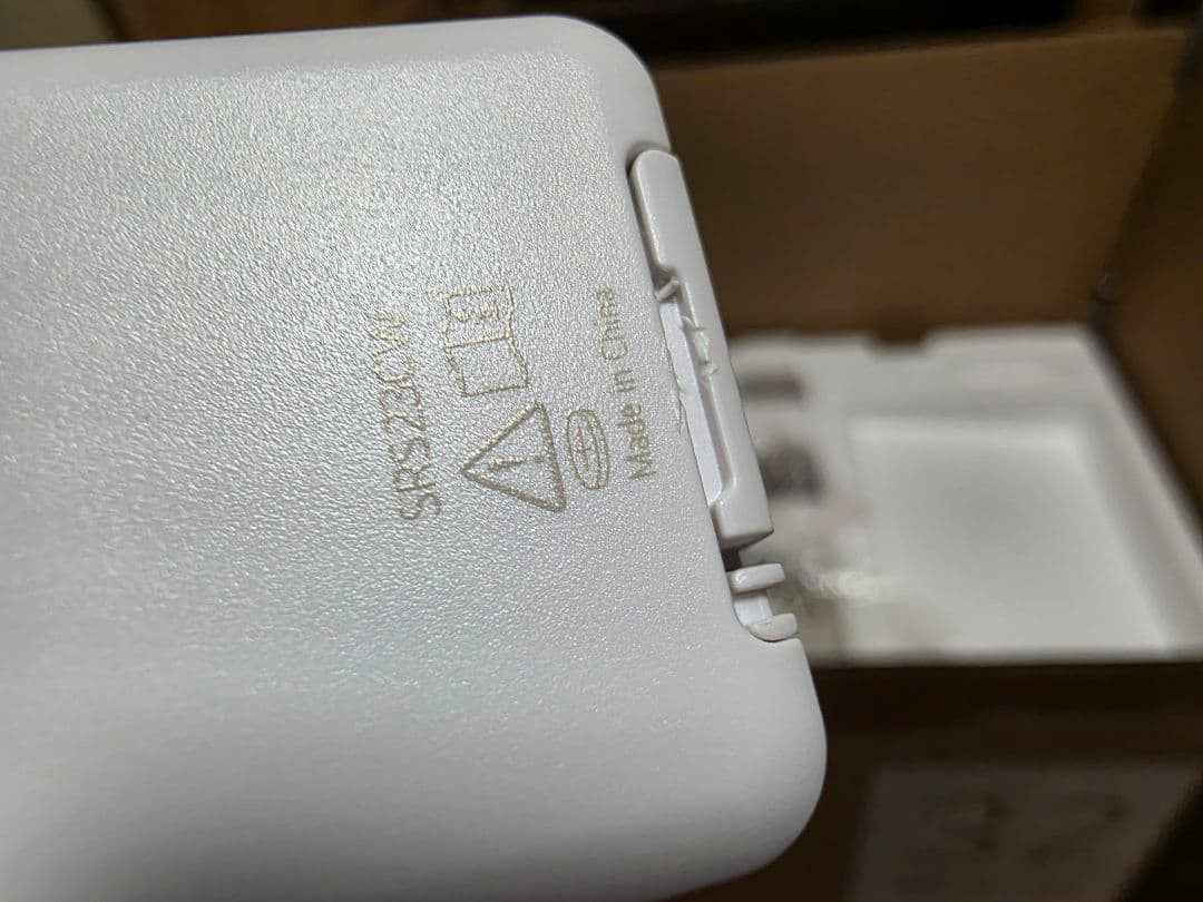 ディスプレイ・モニター本体 LG MyView Smart Monitor 32SR50F-G