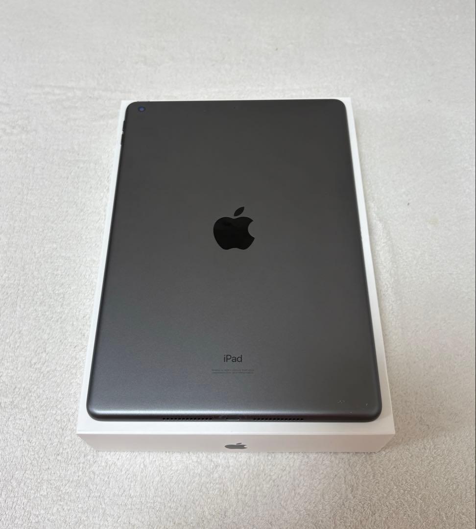 Apple iPad 本体 充電器付き　10.2 128GB Wi-Fi