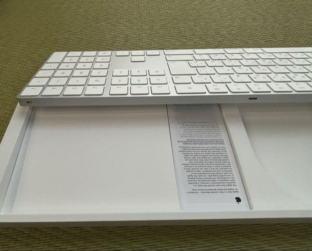 Magic Keyboard 日本語配列 ホワイト 本体