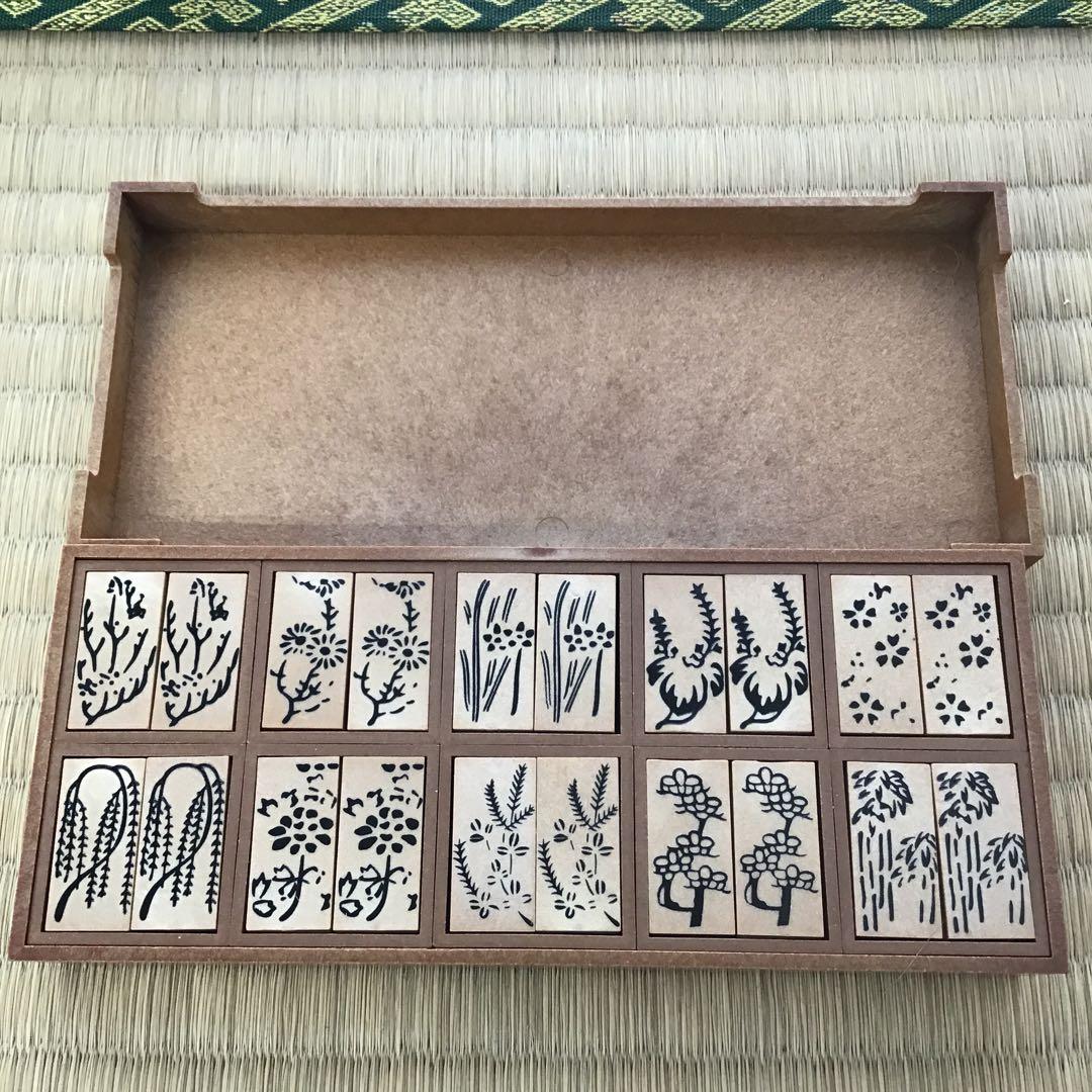 骨董品　茶道道具　十種香札　専用箱入　紙箱　S247JK