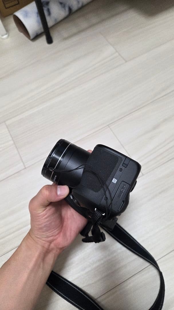 Nikon Coolpix デジタルカメラCOOLPIX B700