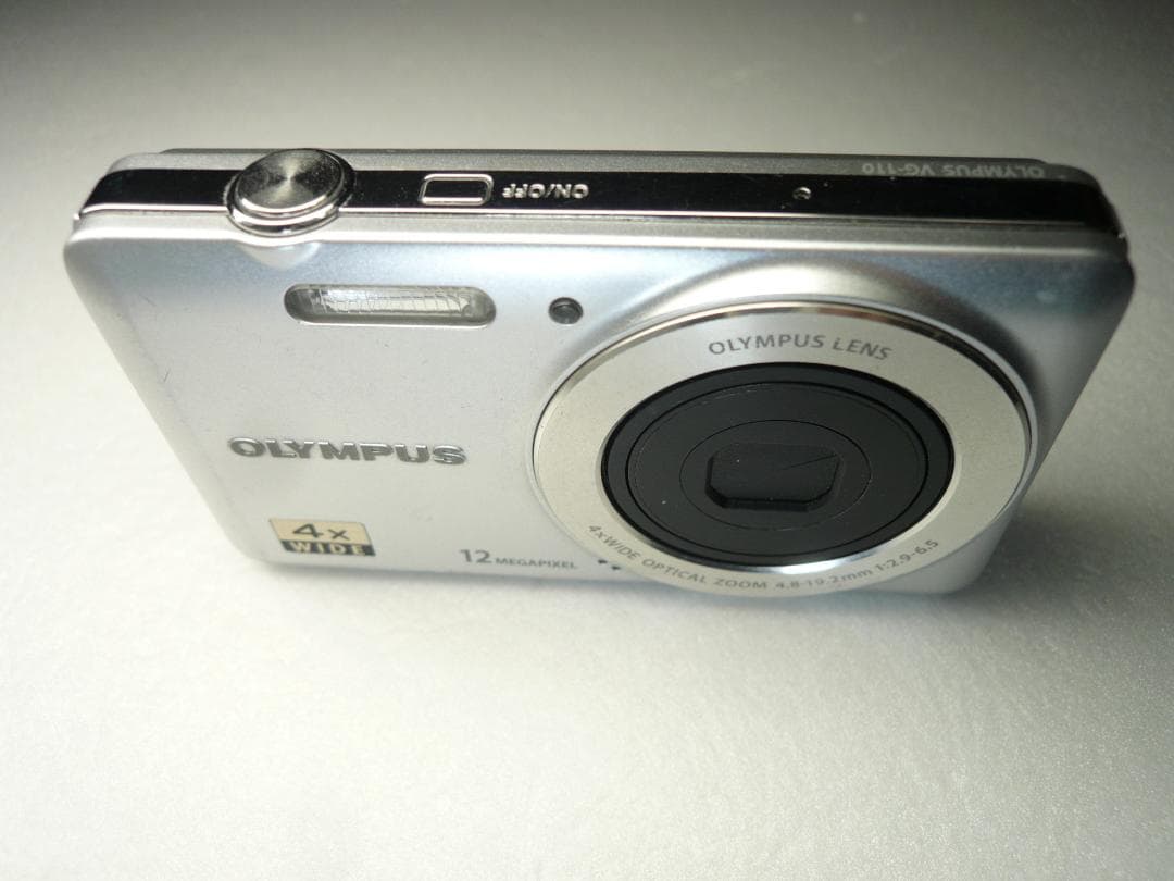 オリンパス VG-110⭕️安心の実働品❤️小さくて軽量★光学4倍1200万画素