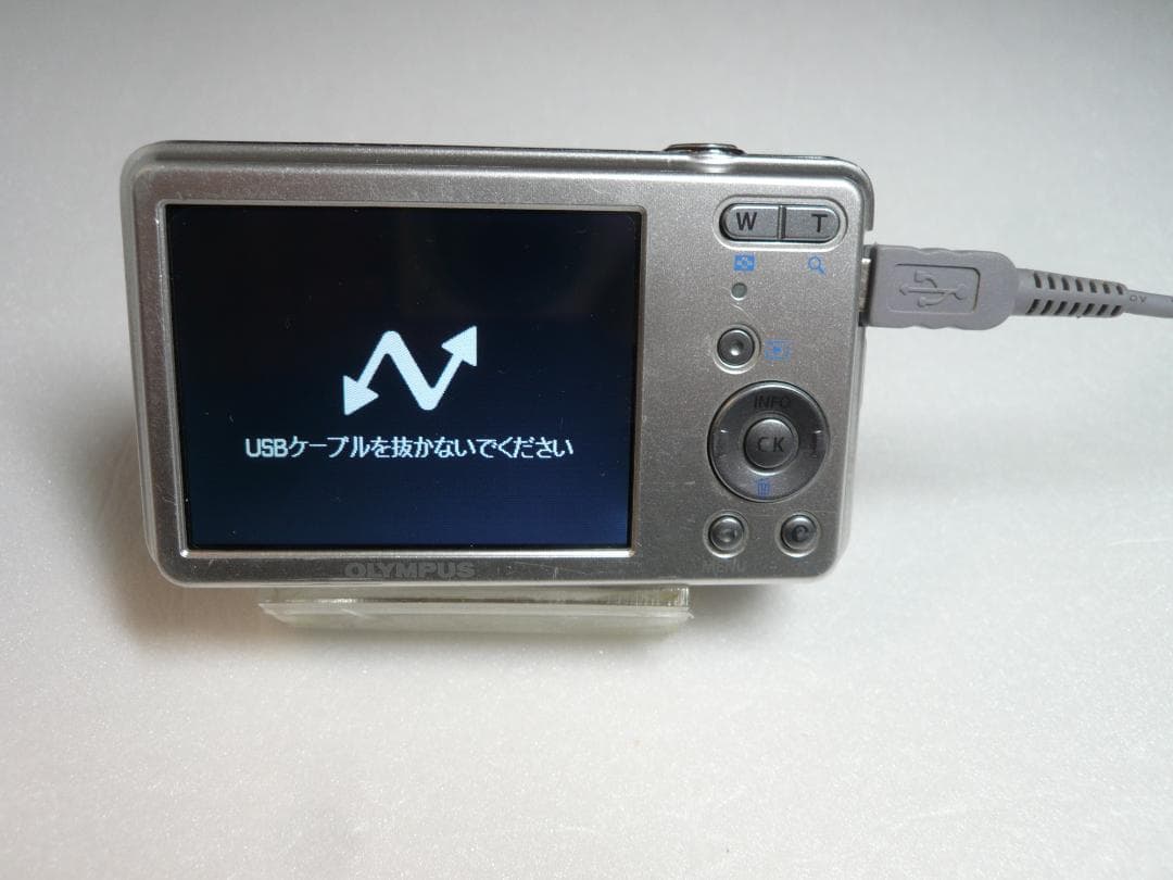 オリンパス VG-110⭕️安心の実働品❤️小さくて軽量★光学4倍1200万画素