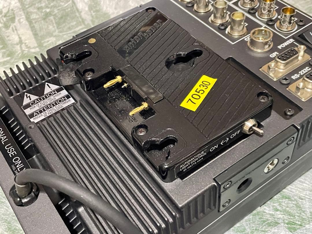プロ用Panasonic ポータブルモニターBT-LH900P USED