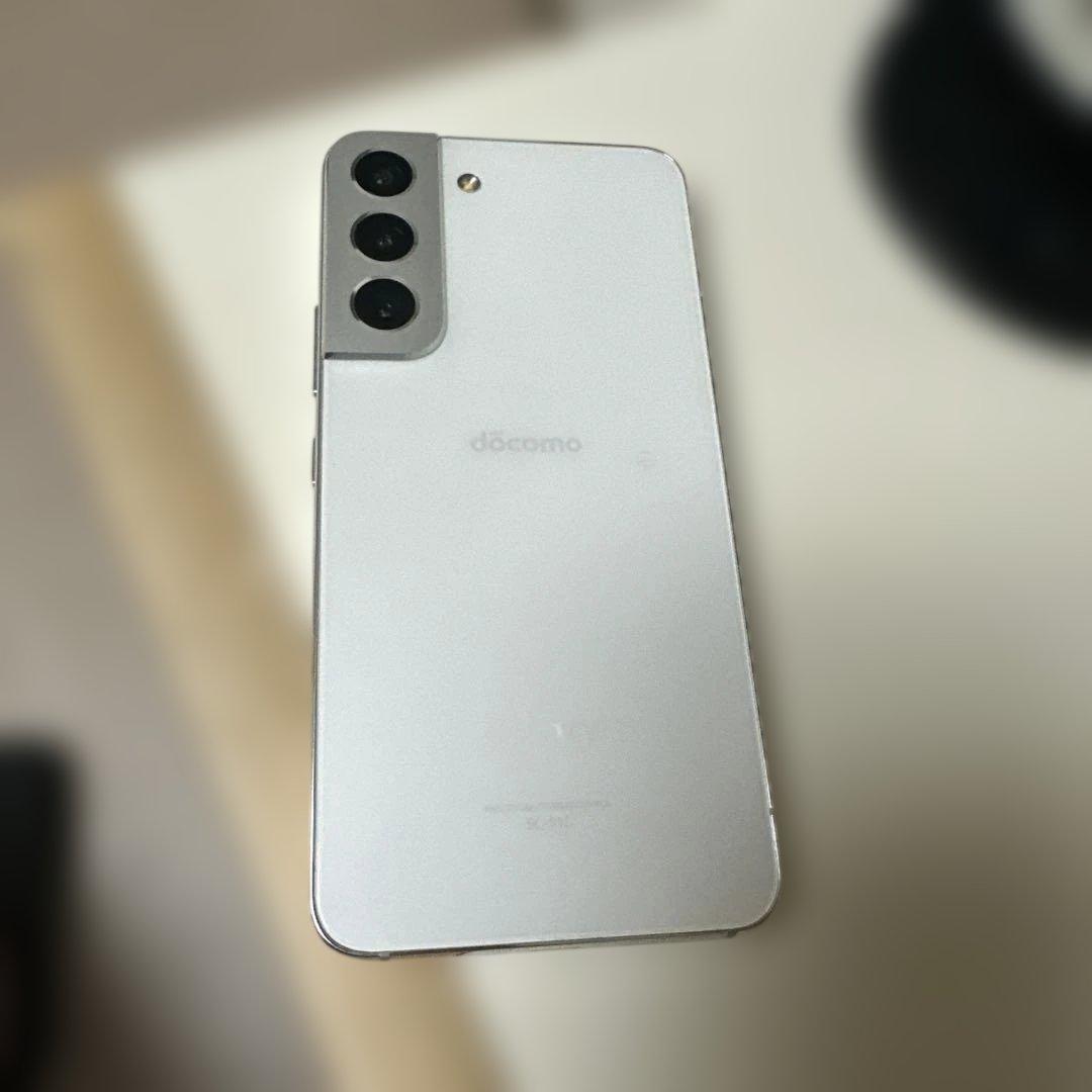 スマートフォン本体 samsung galaxy s22
