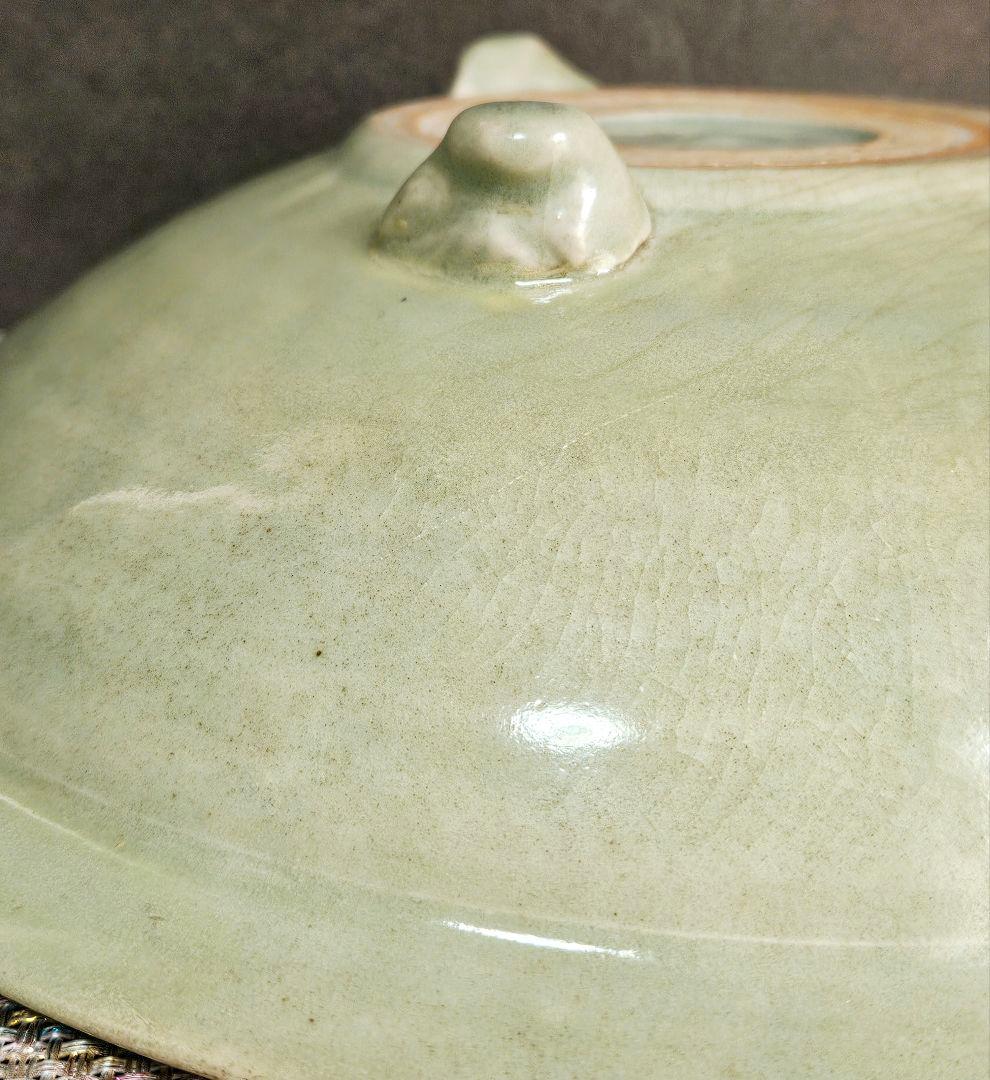 【本物保証❗】名品❗江戸時代初期　 初期伊万里青磁　鎬造　29.8cm三脚大兜鉢