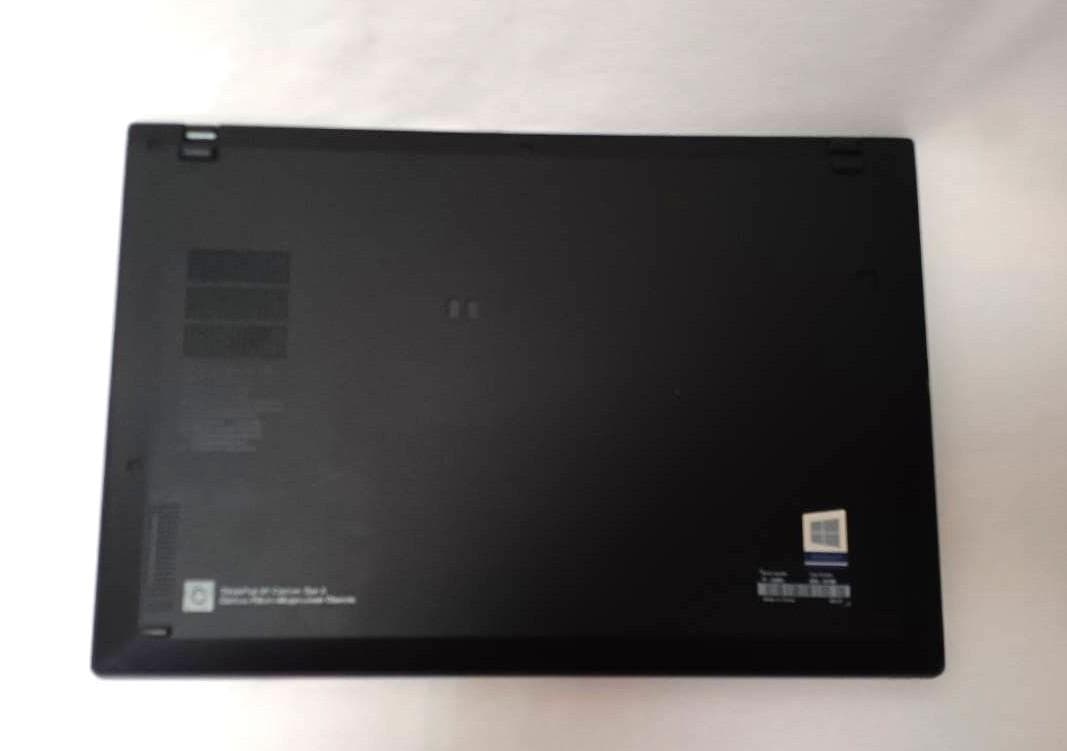 良品 薄型 i7 SSD1TB Thinkpad X1 Carbon Gen8