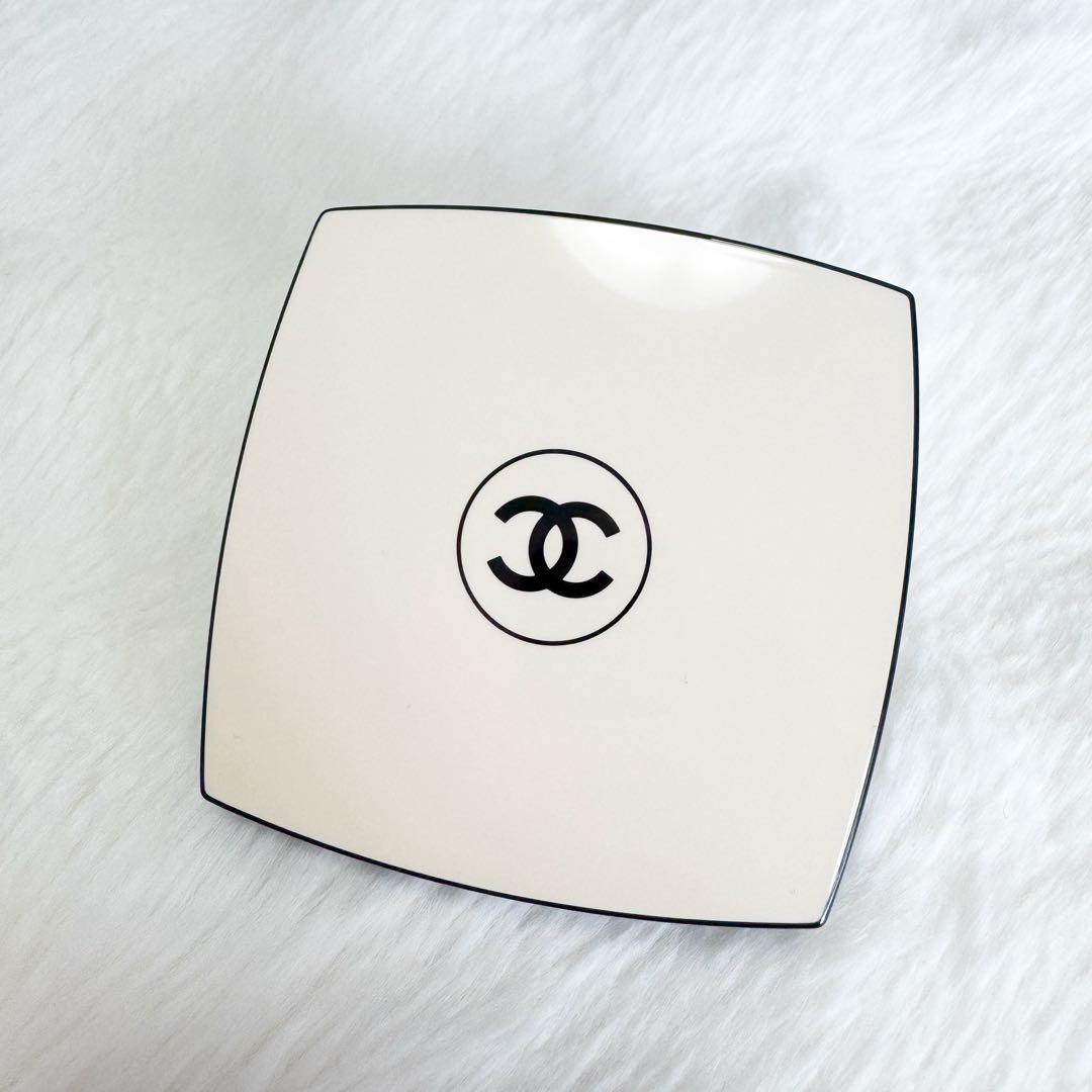 CHANEL シャネル レ ベージュ パレット ルガール ウォーム
