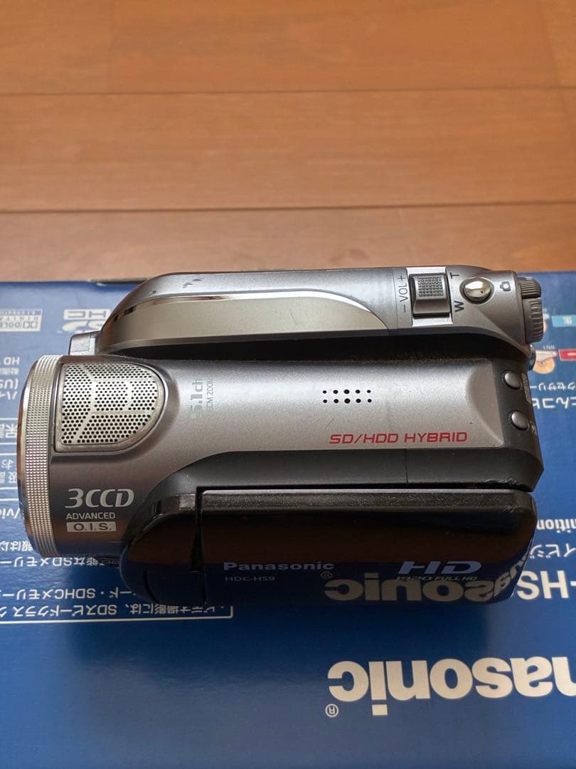 【完品】Panasonic HDC-HS9 フルHDビデオカメラ バッテリー2個