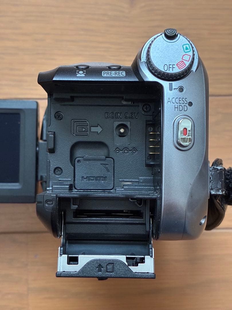 【完品】Panasonic HDC-HS9 フルHDビデオカメラ バッテリー2個