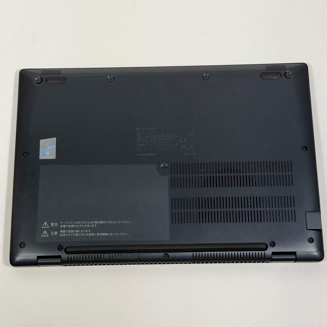 31.G83/HU 超軽量 i5-11世代 16G512G Office2024
