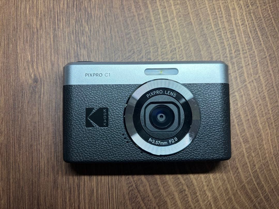 Kodak PIXPRO C1 コンパクトデジタルカメラ➕シリコンカバー＆三脚