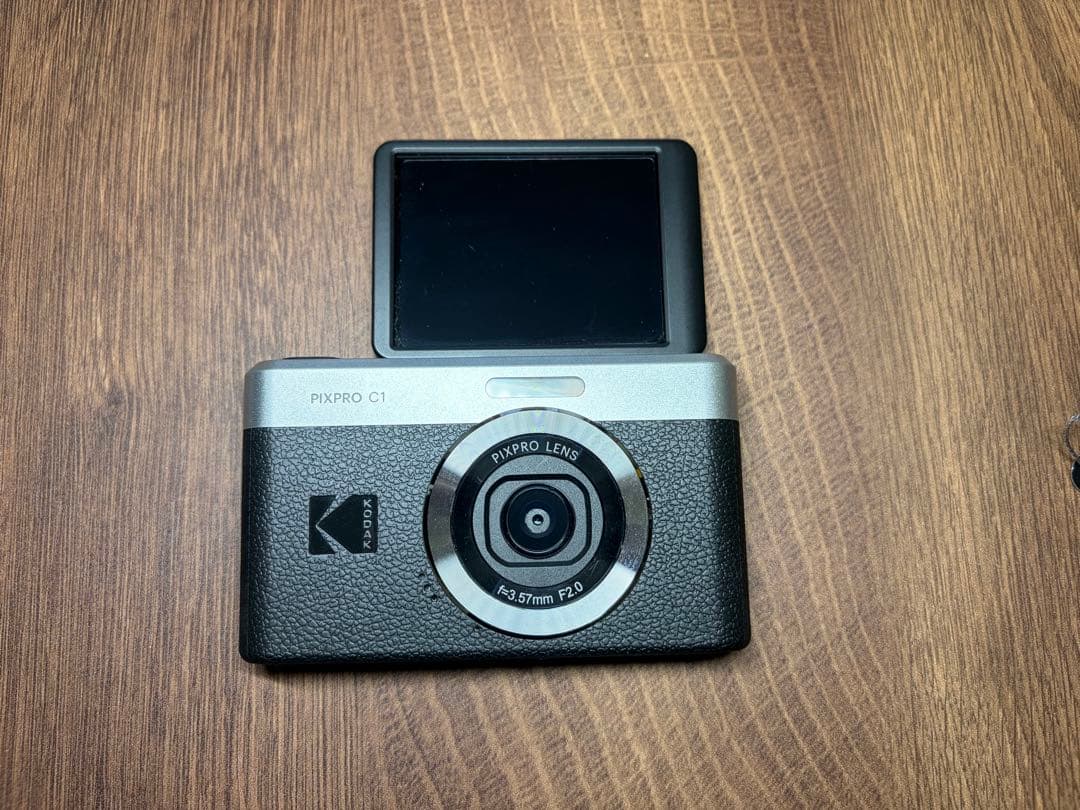 Kodak PIXPRO C1 コンパクトデジタルカメラ➕シリコンカバー＆三脚