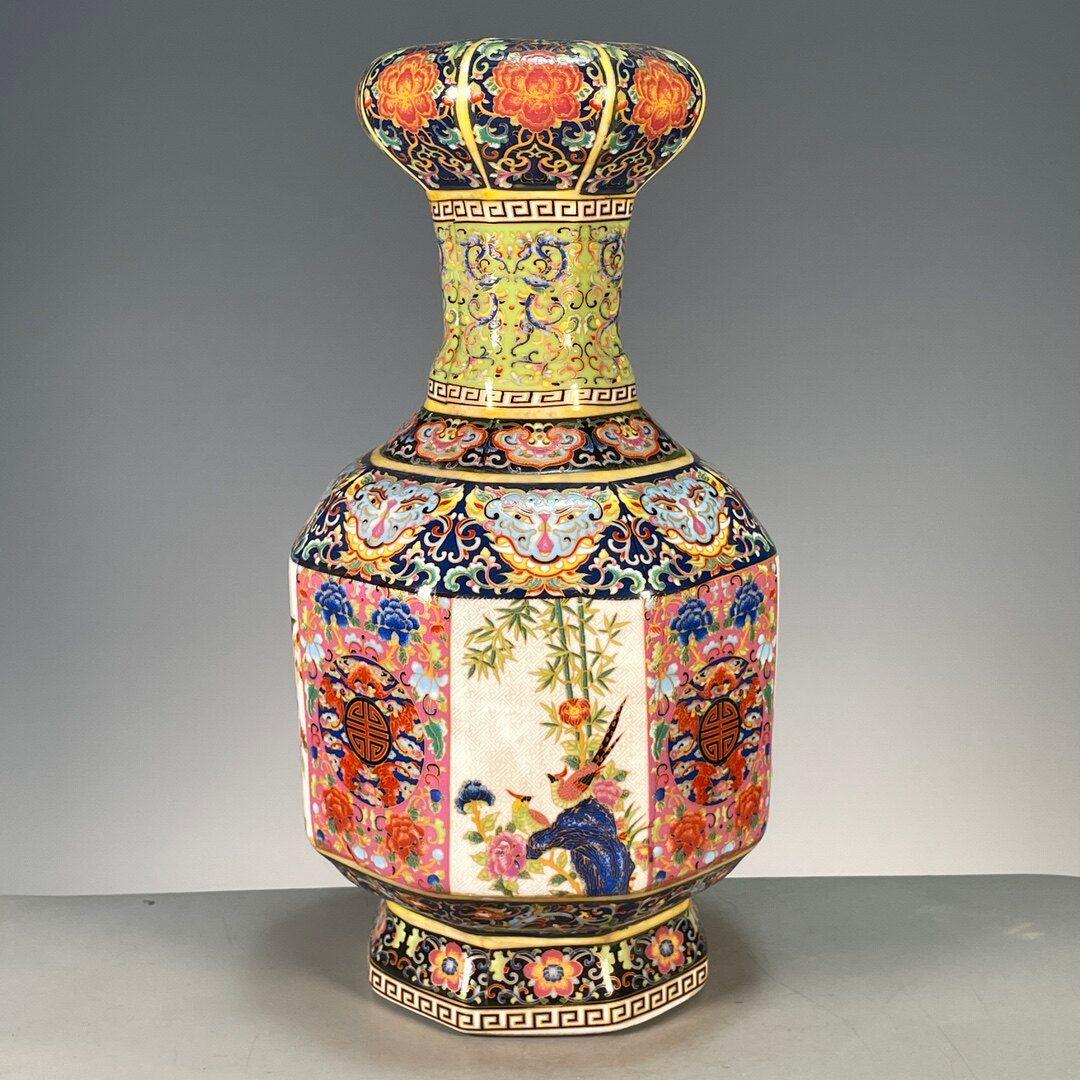 景徳鎮 琺瑯彩八方来財花鳥賞瓶 陶磁器 装飾品 現代工芸品 美術品 置物