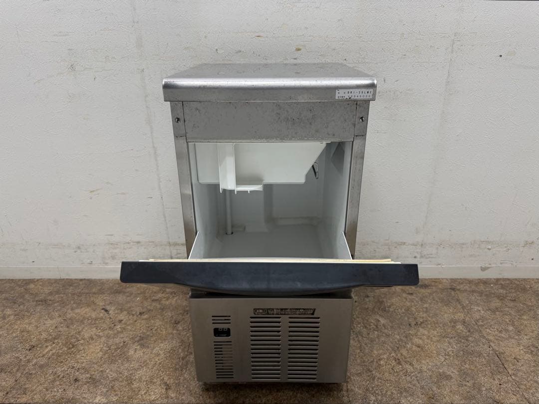 大和冷機　ダイワ　全自動製氷機　キューブアイス　厨房　飲食店　DRI-25LME