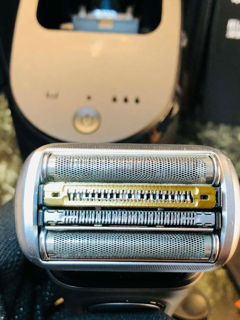 【美品】Braun シリーズ9 Pro 9467ccメンズ電気シェーバー