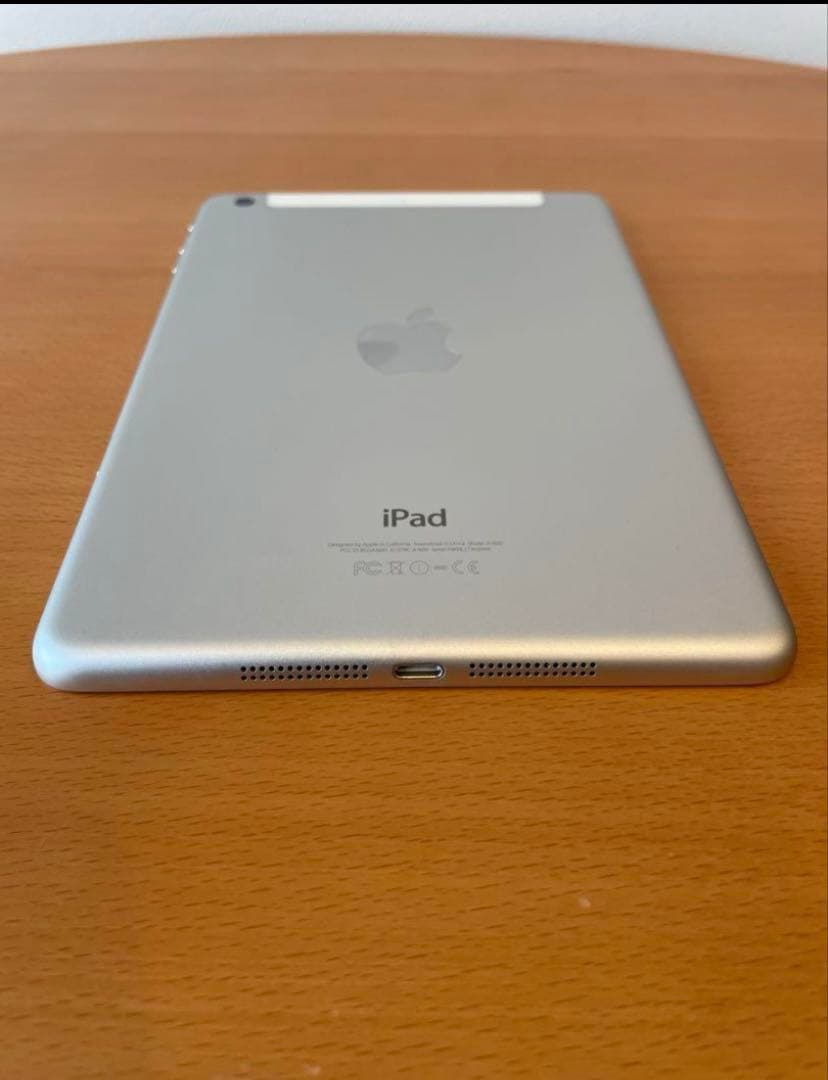 【美品】iPad mini3 Wi-Fi+Cellularモデル16GB