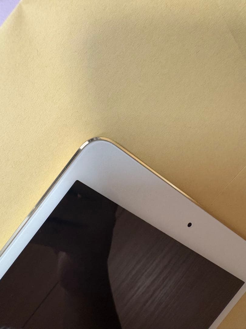 超美品iPad mini4 16GB wifi
