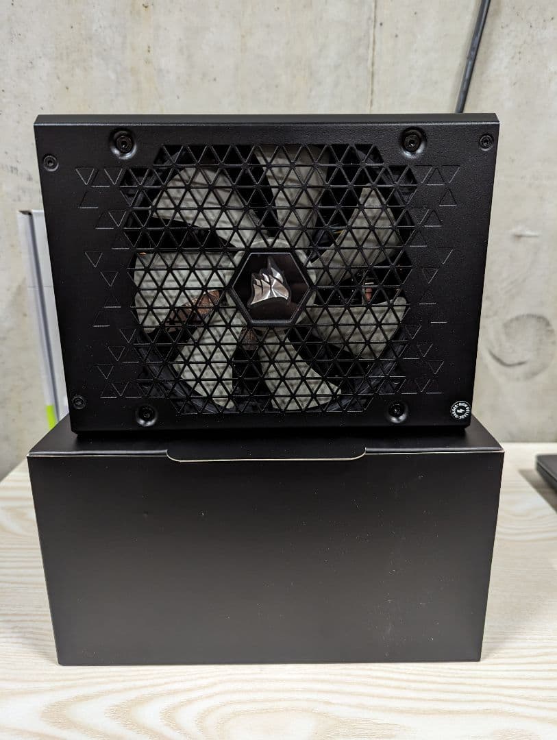 Corsair HX1200i 1200W ATX電源ユニット