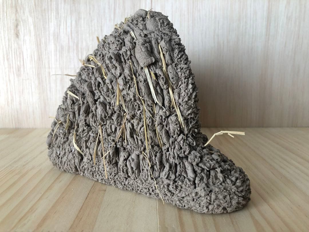 ツバメの人工巣　壁付け用タイプ板貼り付き　新品・未使用品　　g5