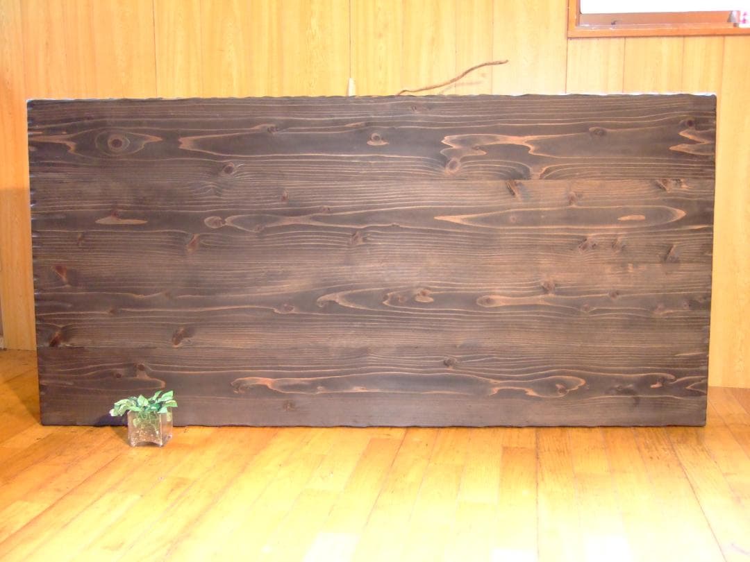 ●こだわり製作！大型のデザイナーズテーブル