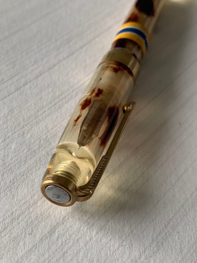 昭和レトロ 透明軸 万年筆 希少モデル