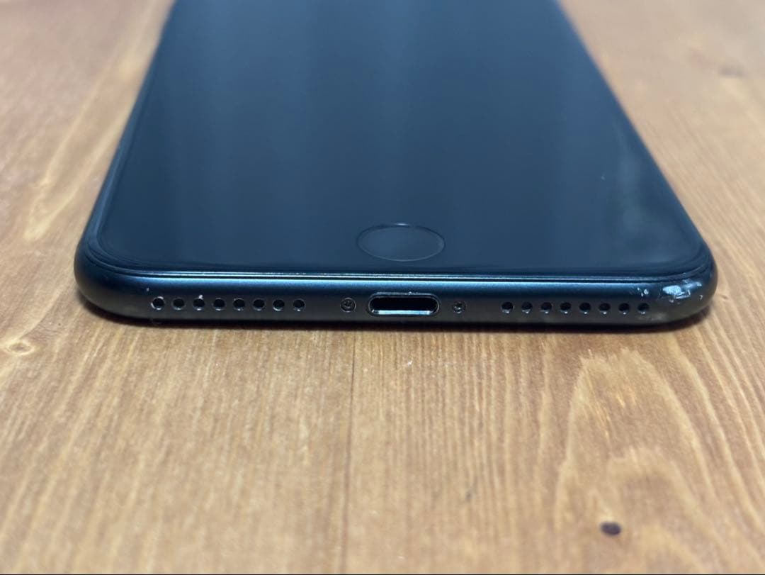 [バッテリー100%]SIMフリー iPhone7 Plus 32GB