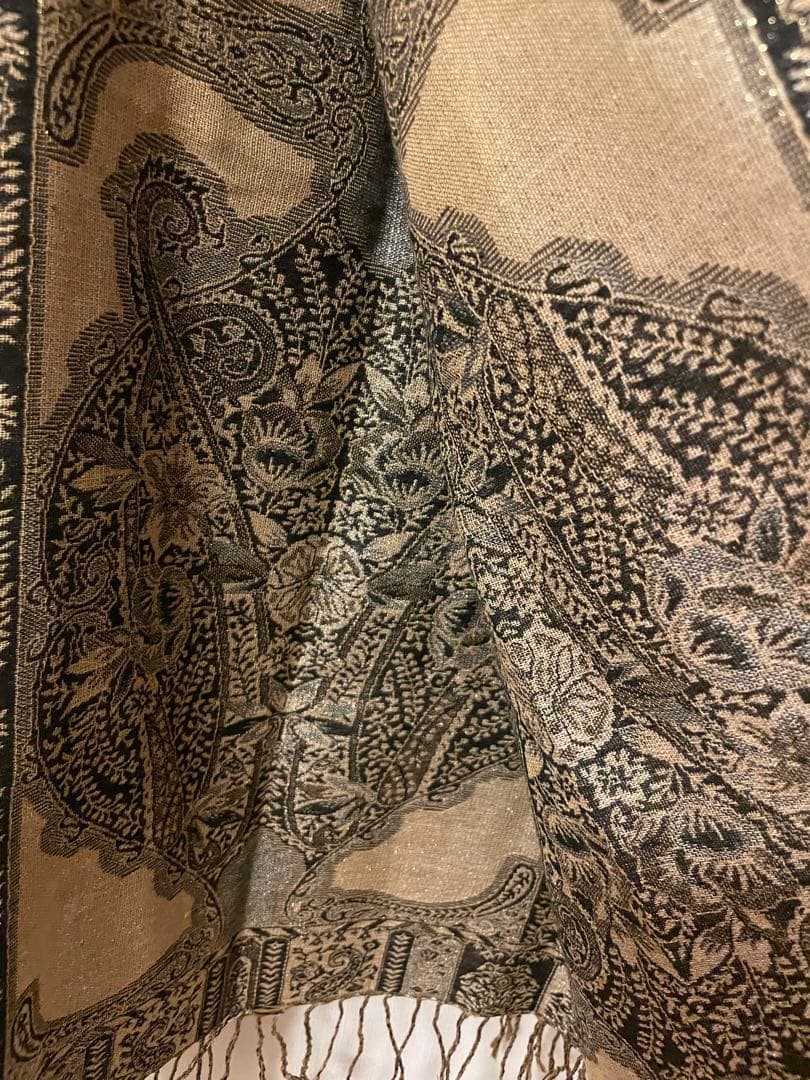 【新品】 ハンドメイド インテリア ストール 170×70cm 大判 黒×金