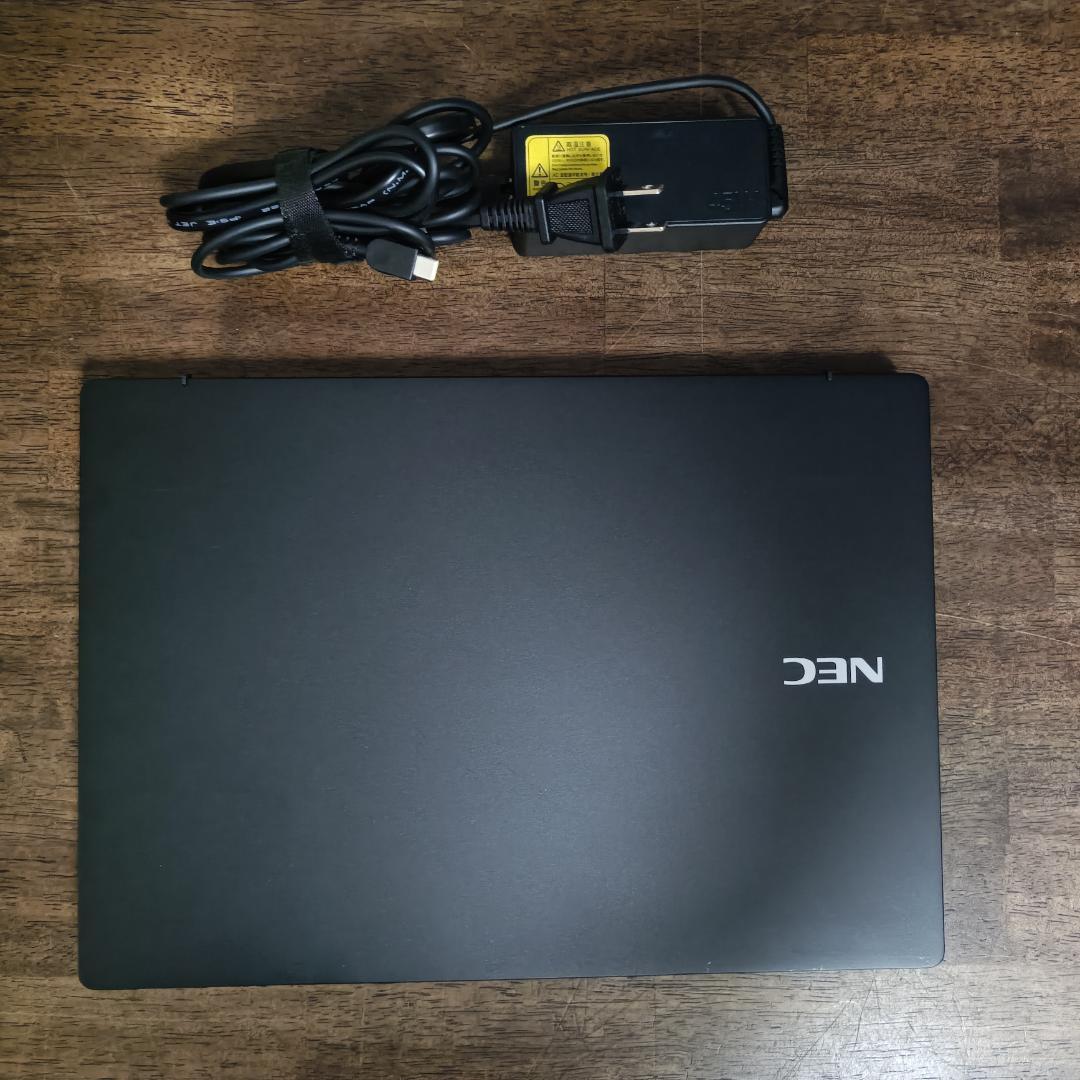 【極美品】NEC 13型 超軽量970g R5(11世代i7超)16GBn144