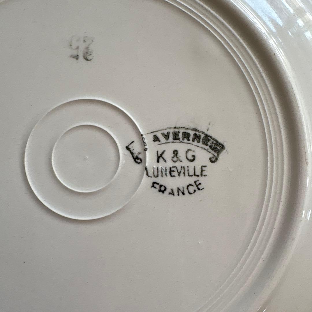 フランスアンティーク　リュネビル（Luneville） の深皿２枚セット①