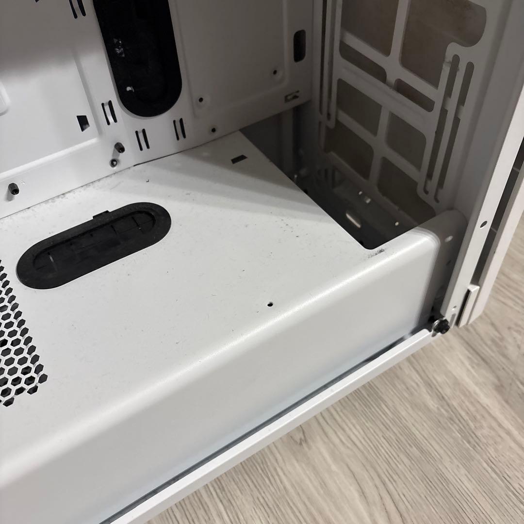 Corsair ミドルタワー型PCケース